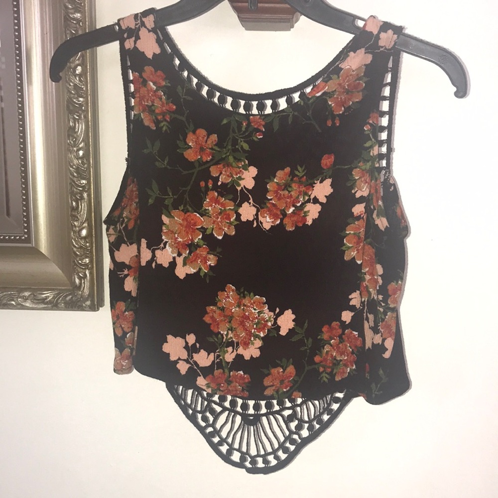Valija Gitana black with flowers top sleevesless